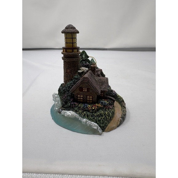 Thomas Kinkade Other - Vintage Thomas Kinkade Illuminated Series Ornament "Meadowood Lighthouse"